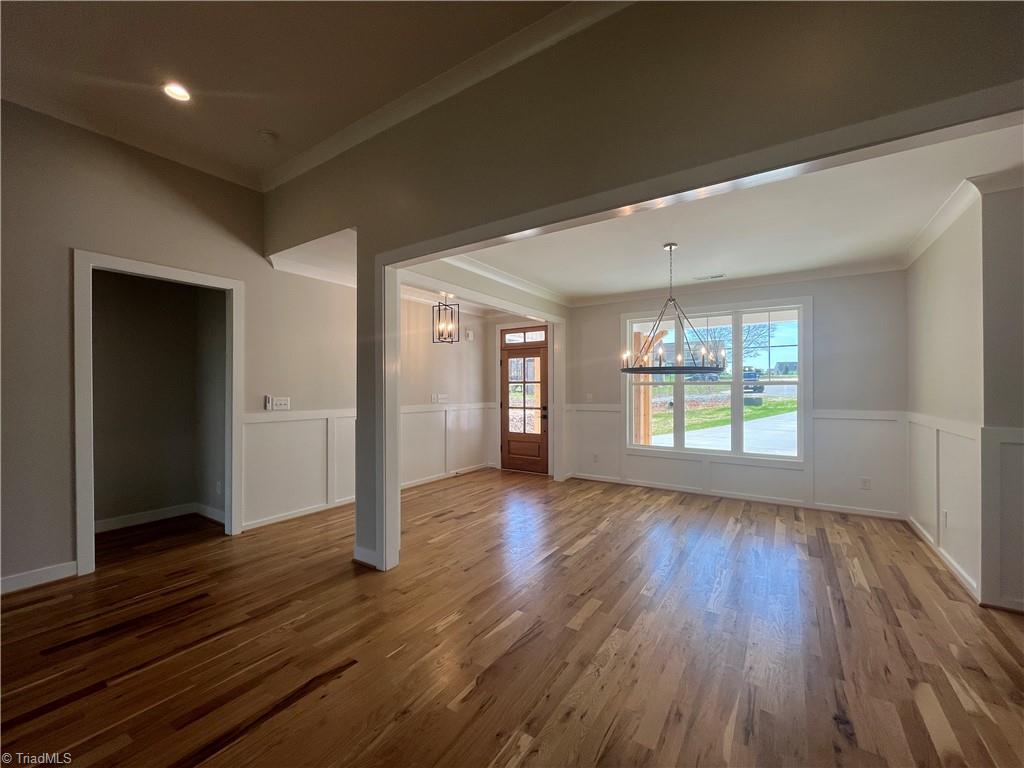 280 Dyna Drive Property Photo 8