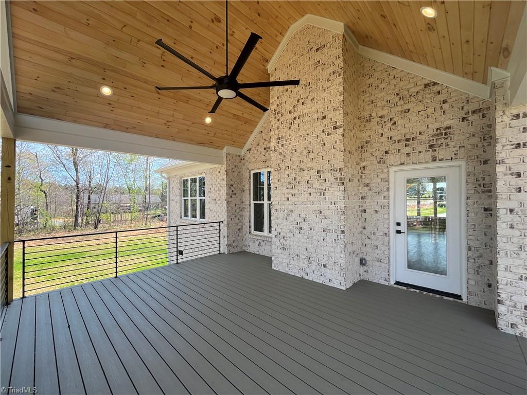 280 Dyna Drive Property Photo 41
