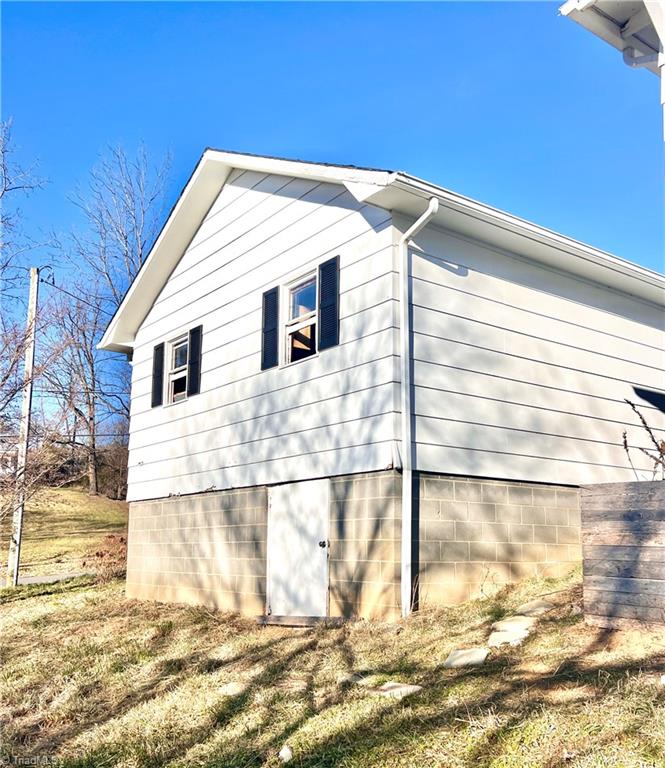 53 Wagoner Street Property Photo 29