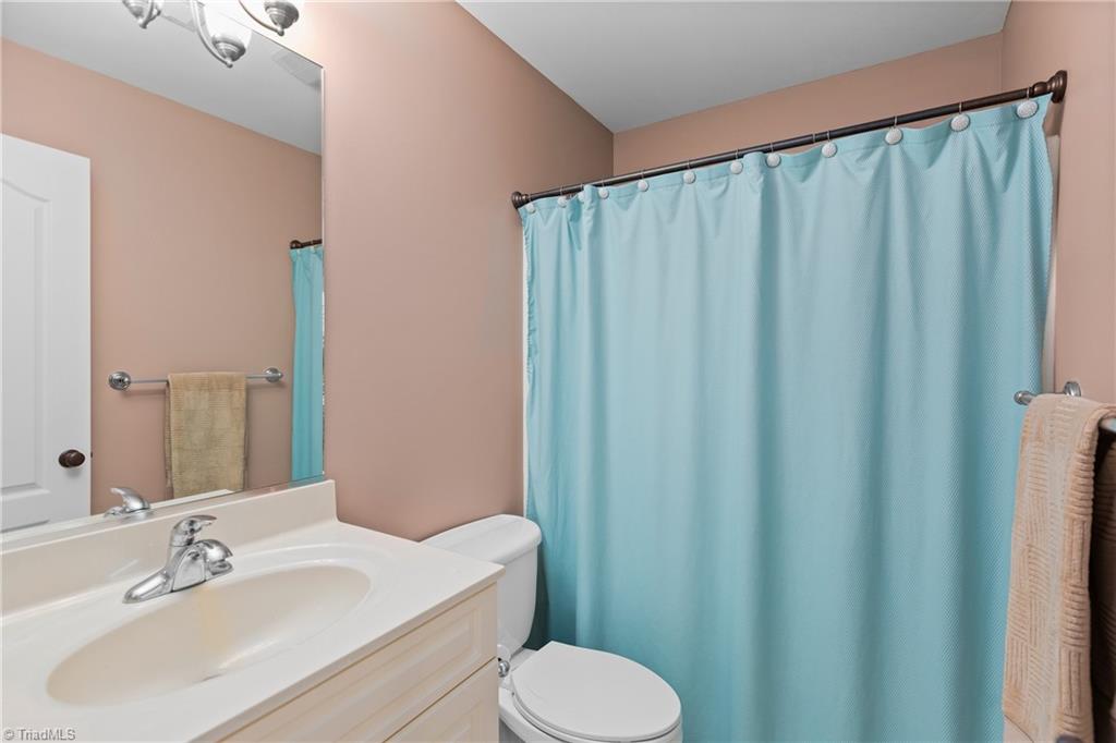 7435 Trotters Run Property Photo 32