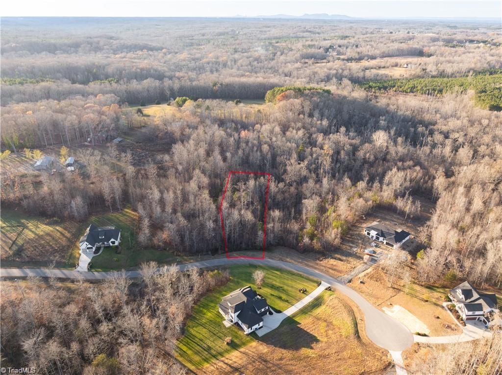 2527 Rivers Edge Road Property Photo 6