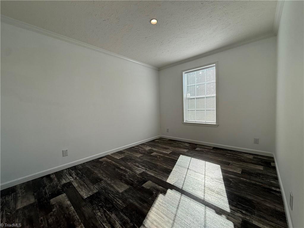 812 W Main Street Property Photo 18