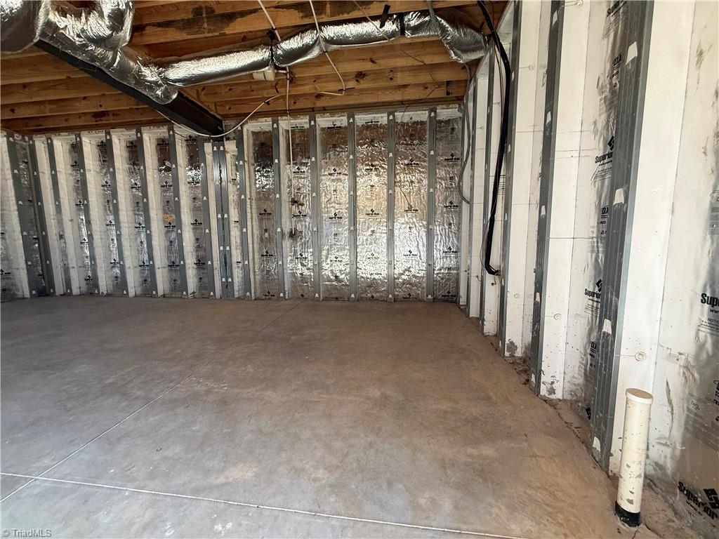 812 W Main Street Property Photo 29