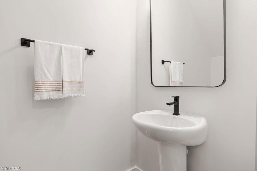 4126 Macbeth Street Property Photo 6