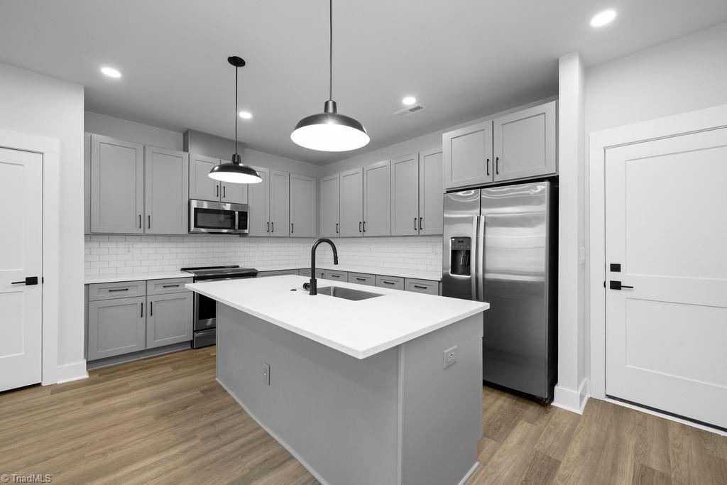 4126 Macbeth Street Property Photo 18