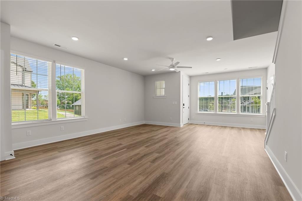 4126 Macbeth Street Property Photo 24