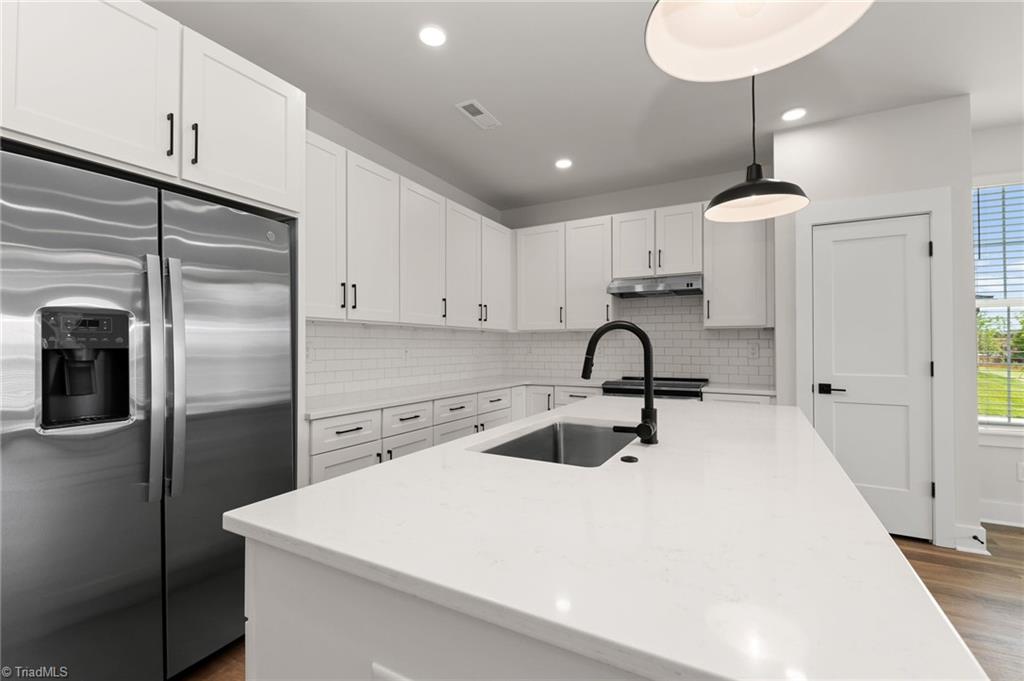 4126 Macbeth Street Property Photo 25