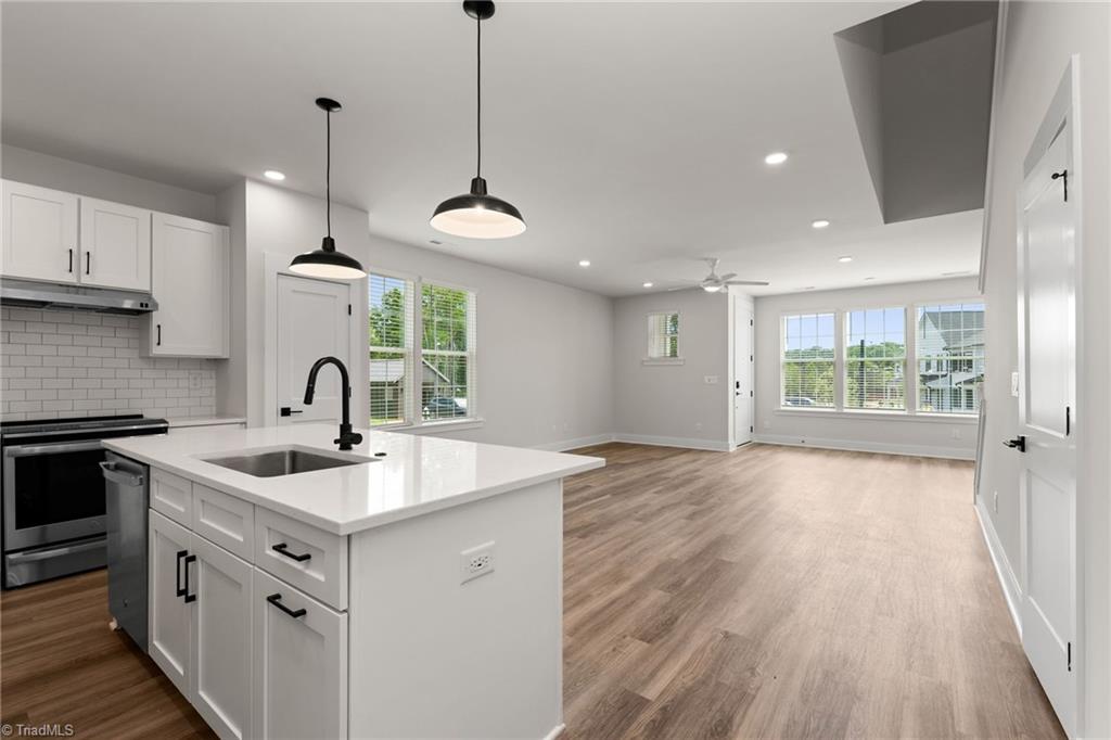 4126 Macbeth Street Property Photo 28