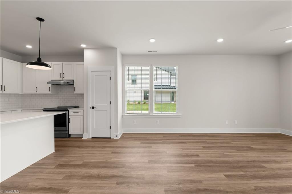 4126 Macbeth Street Property Photo 29
