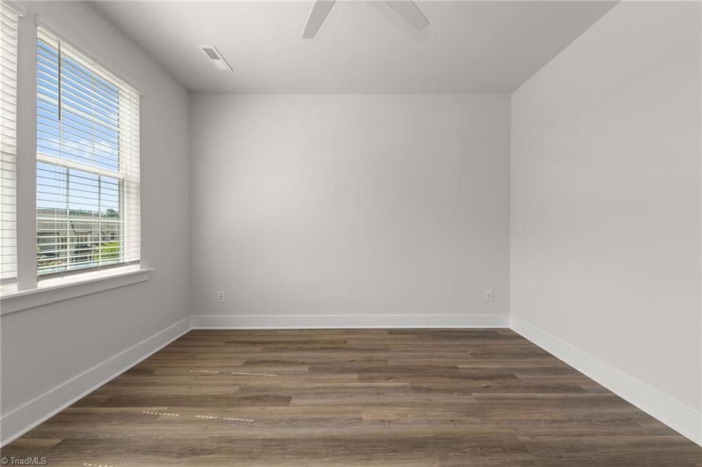4126 Macbeth Street Property Photo 31