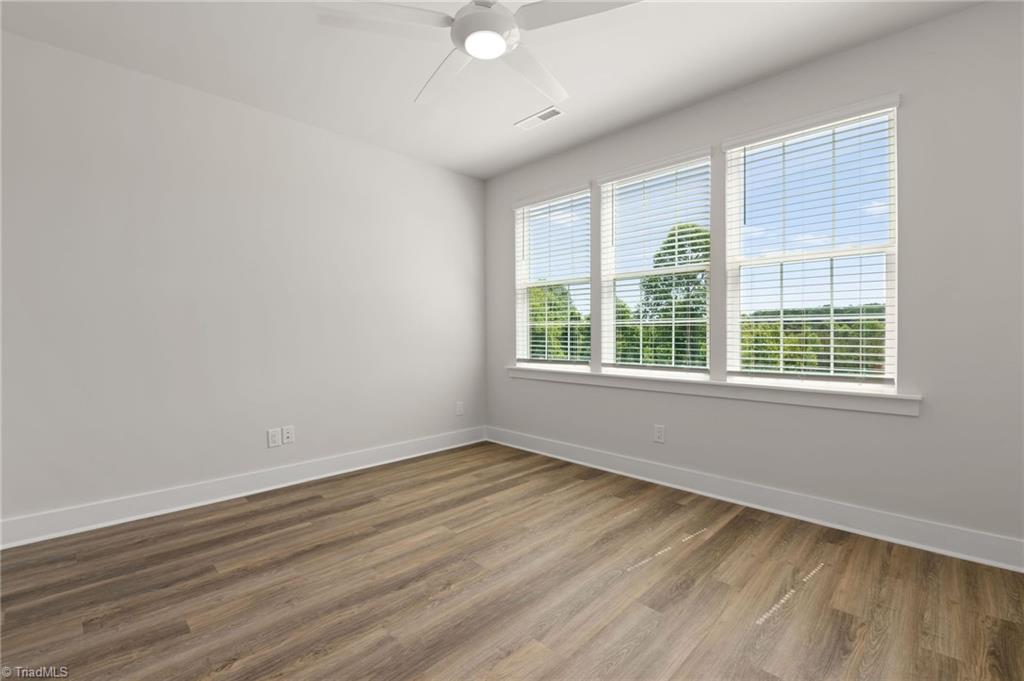 4126 Macbeth Street Property Photo 33