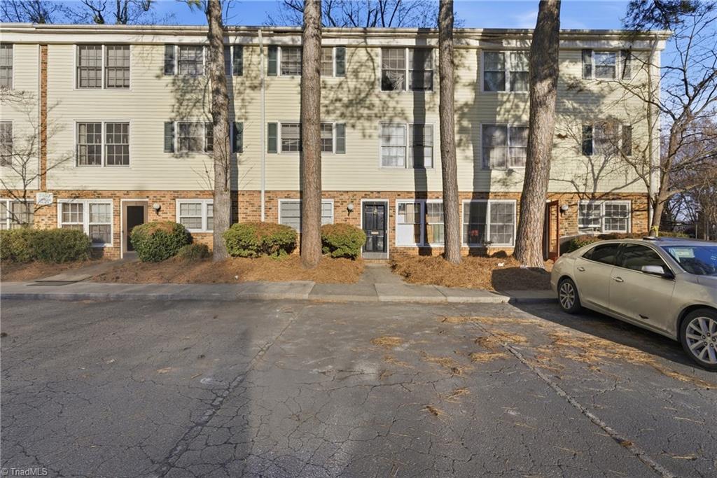 2810 Carriage Drive # D Property Photo 1