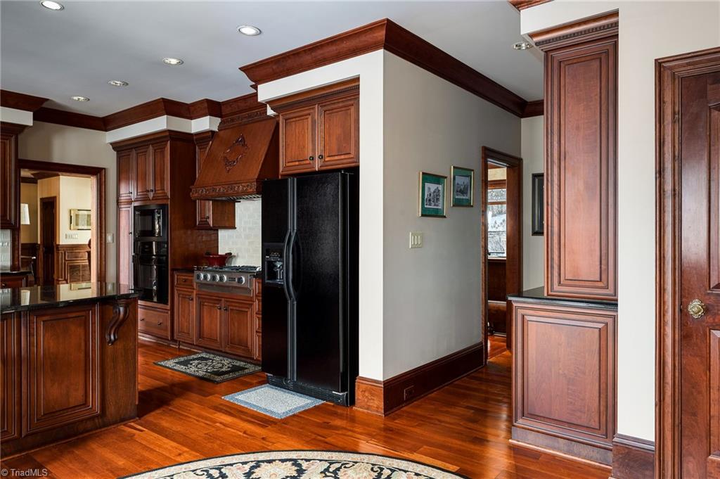 1280 River Bluff Trail Property Photo 24