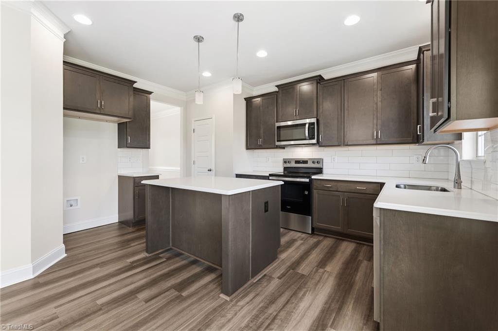 5364 Belmont Garden Drive Property Photo 13
