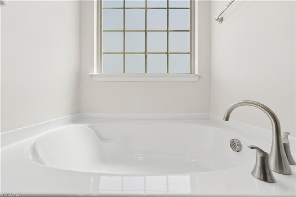 5364 Belmont Garden Drive Property Photo 36