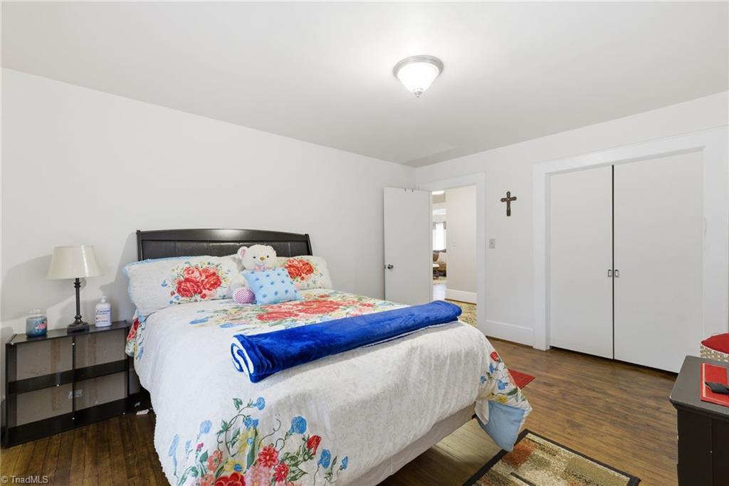 422 Woodsway Drive Property Photo 18