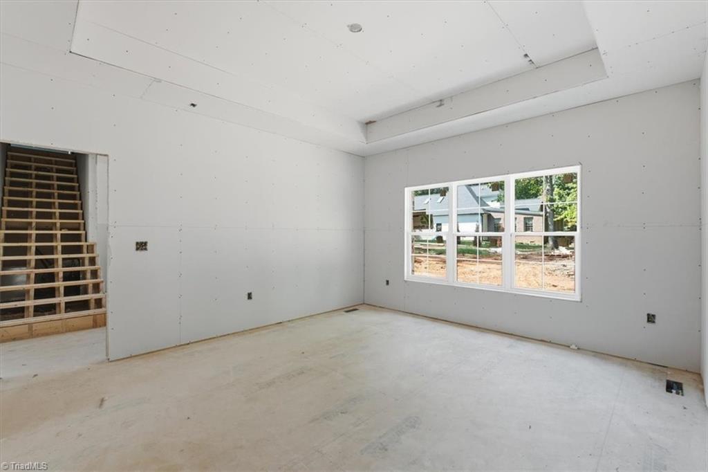 278 Westminster Court Property Photo 31