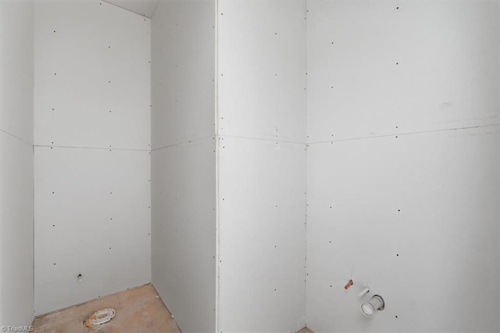 278 Westminster Court Property Photo 36