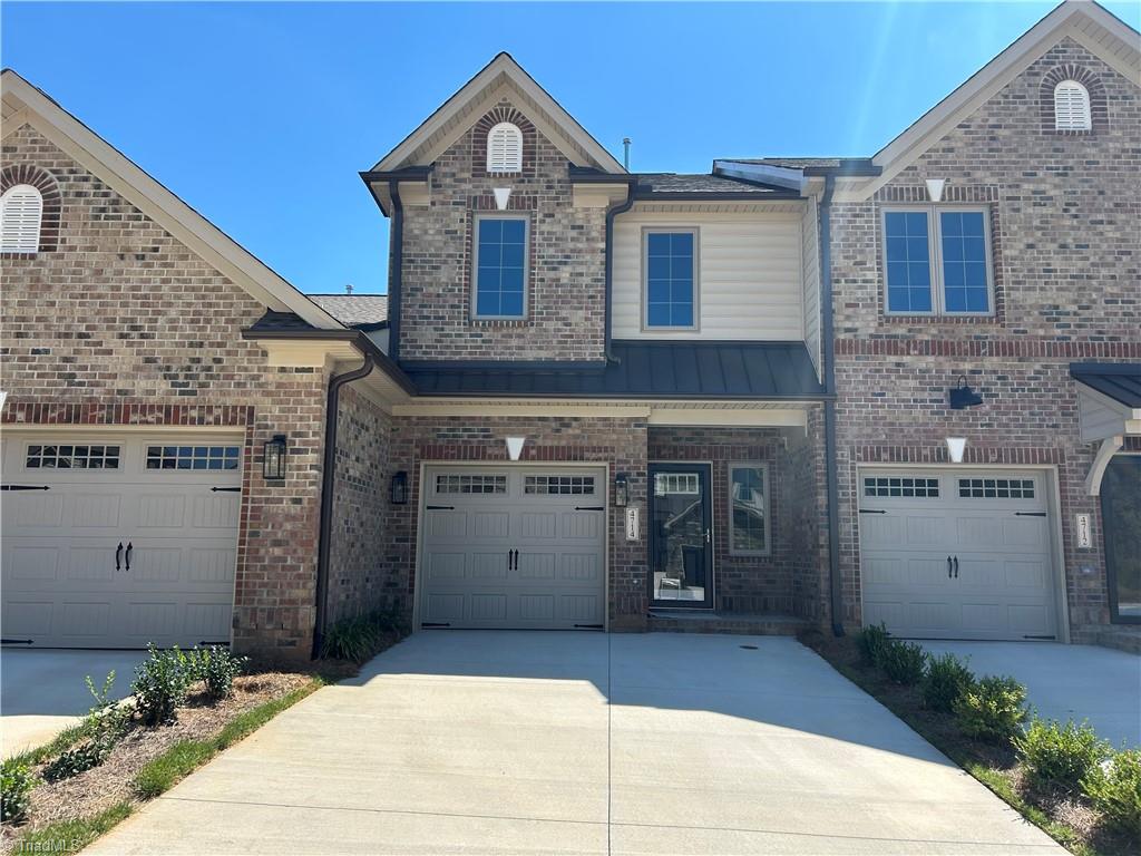 4714 Willowstone Drive Property Photo 1