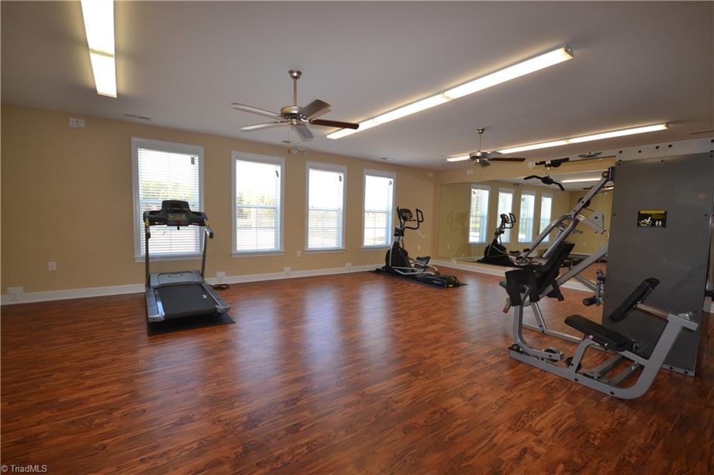 4714 Willowstone Drive Property Photo 7