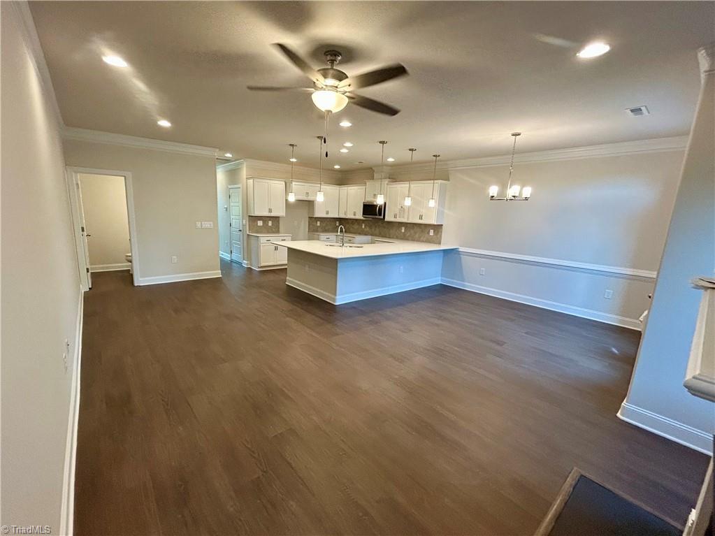 4712 Willowstone Drive Property Photo 9