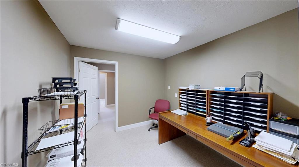 4217 Meadowbrook View Road Property Photo 13