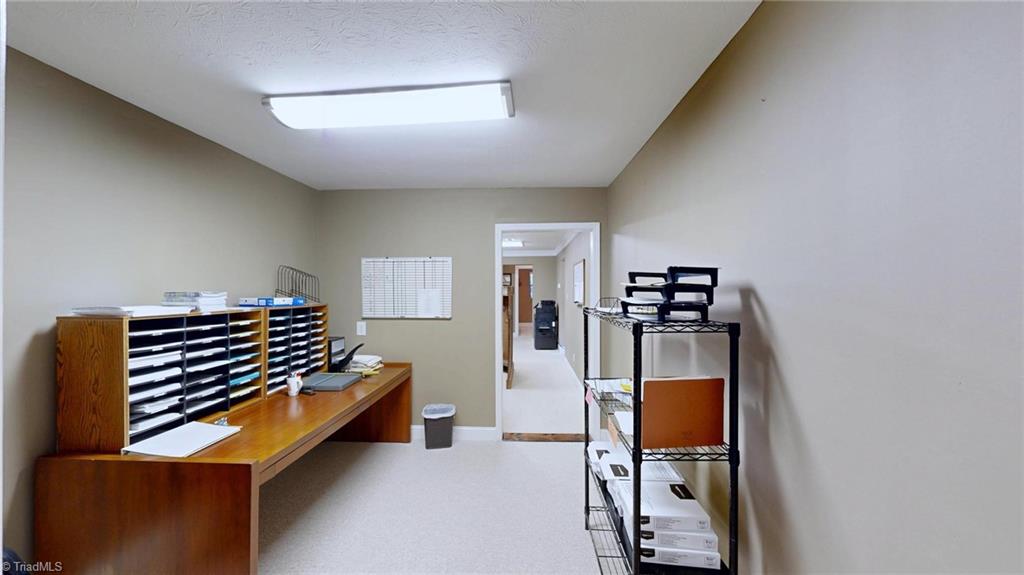 4217 Meadowbrook View Road Property Photo 14