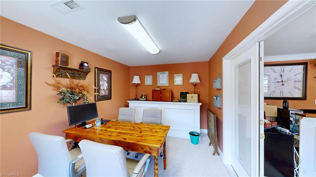 4217 Meadowbrook View Road Property Photo 17