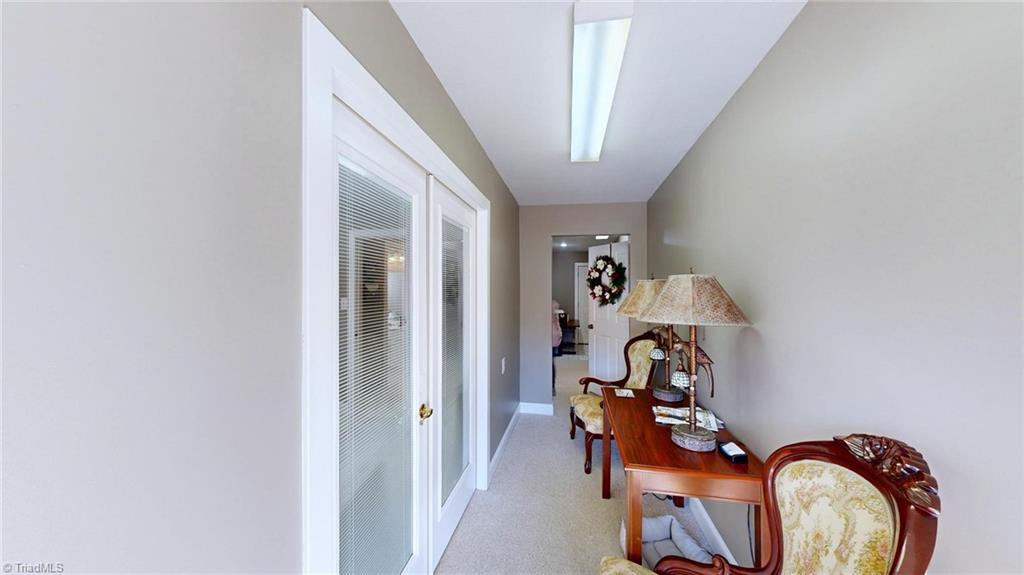 4217 Meadowbrook View Road Property Photo 18