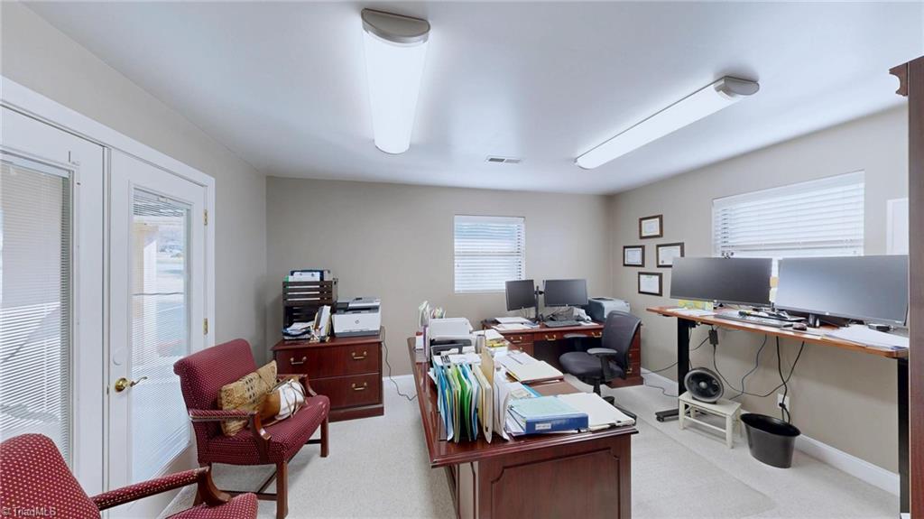 4217 Meadowbrook View Road Property Photo 20