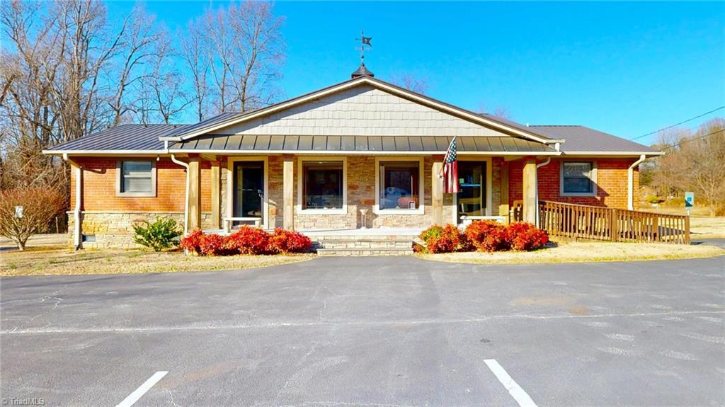 4217 Meadowbrook View Road Property Photo 27