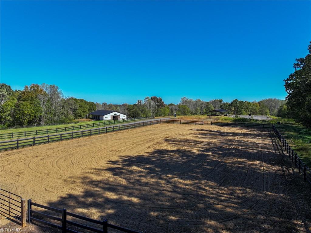 979 Perkinson Road Property Photo 1