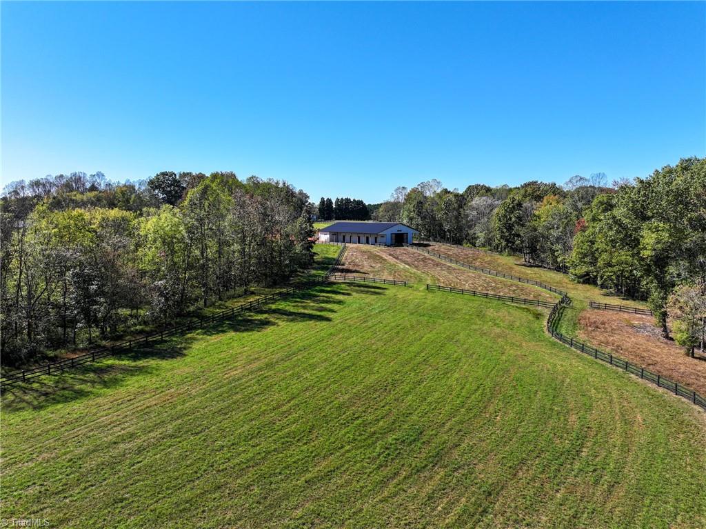 979 Perkinson Road Property Photo 9