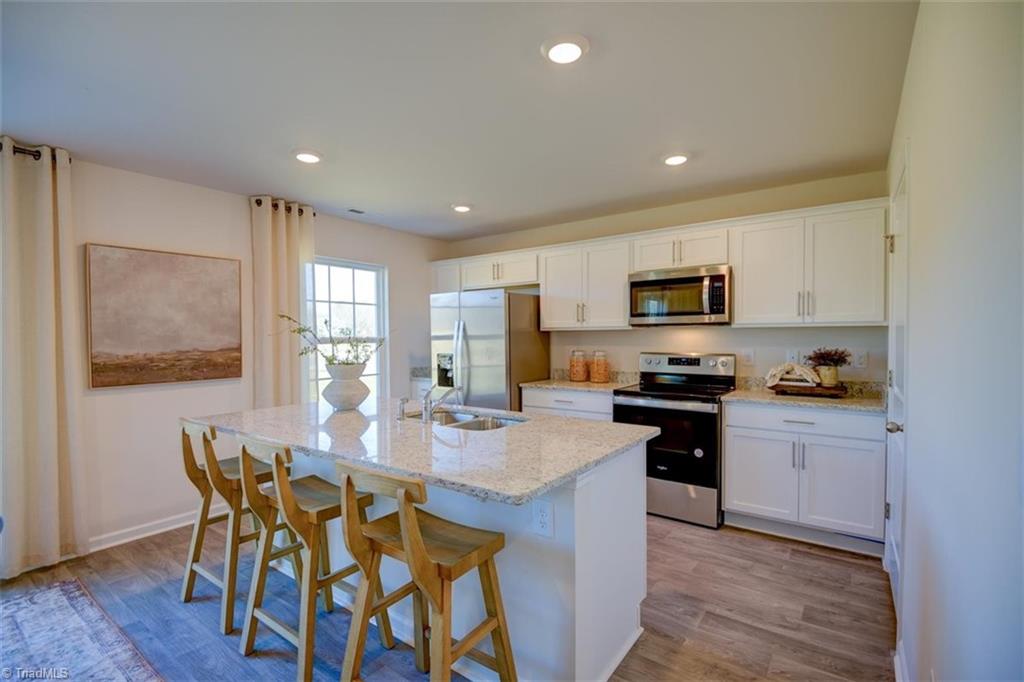 159 Baymeade Drive Property Photo 8