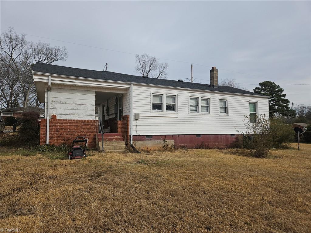 307 Washburn Street Property Photo 17