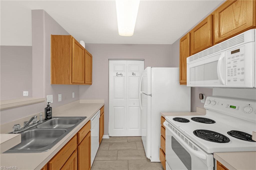 2204 Mcconnell Drive Property Photo 11