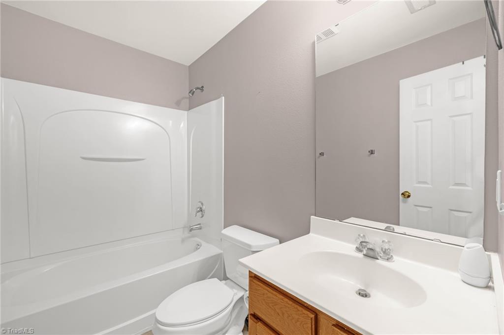 2204 Mcconnell Drive Property Photo 20