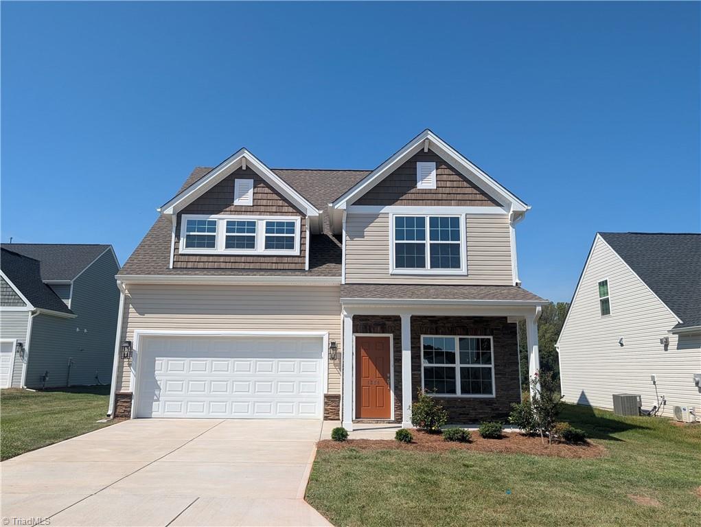 1324 Dandridge Drive Property Photo 1