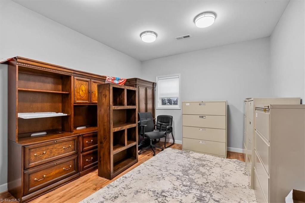 4911 Archdale Road Property Photo 41