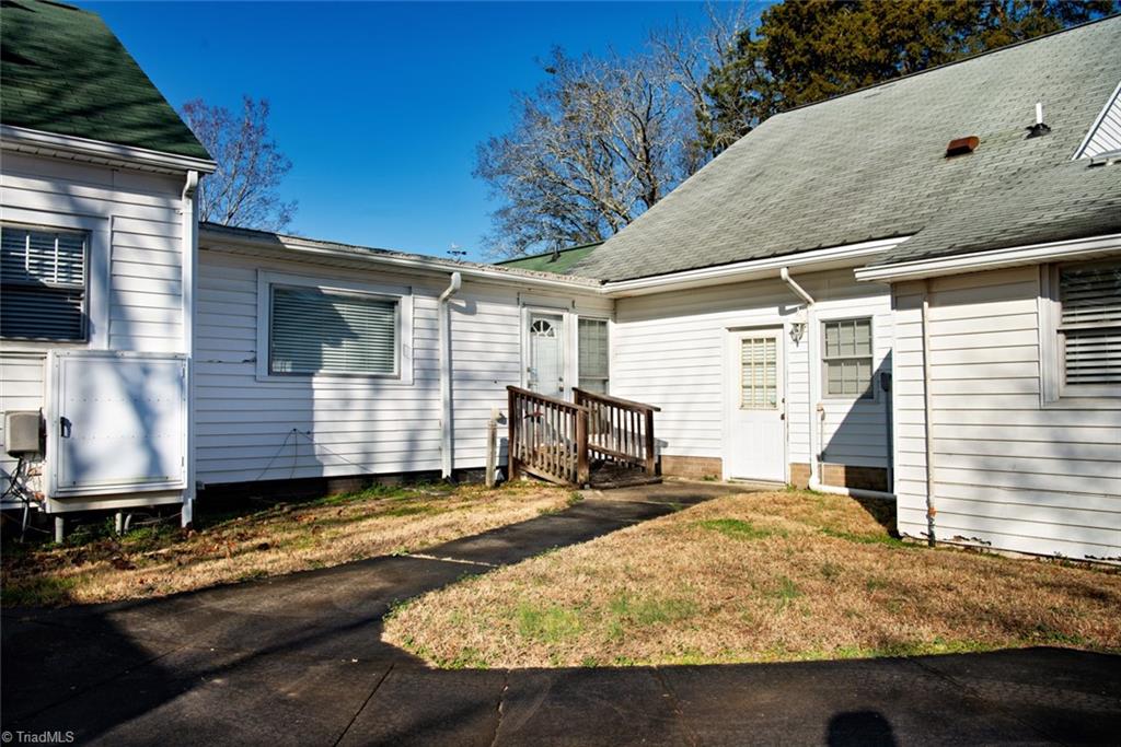 1146 Rogers Road Property Photo 9