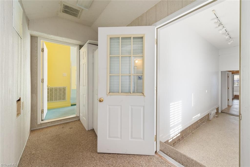 1146 Rogers Road Property Photo 16