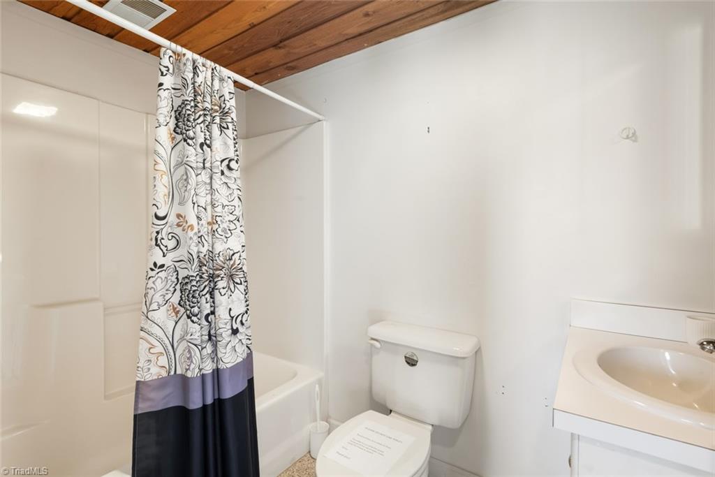1146 Rogers Road Property Photo 28