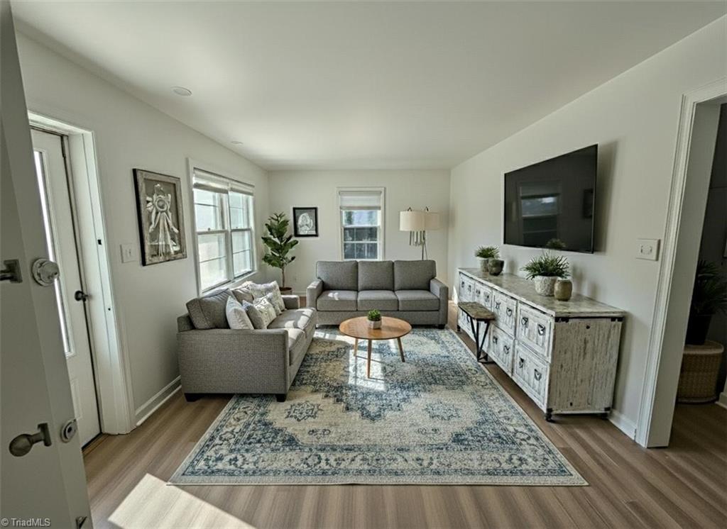1701 Franklin Avenue Property Photo 3