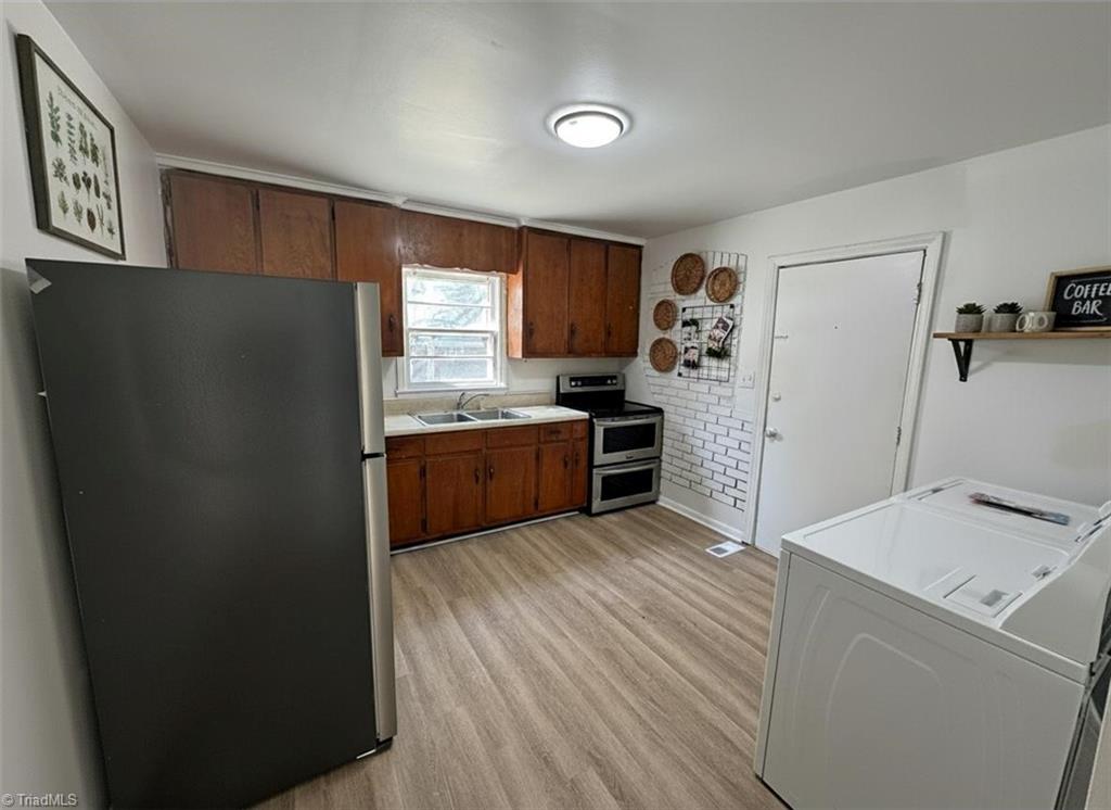 1701 Franklin Avenue Property Photo 7
