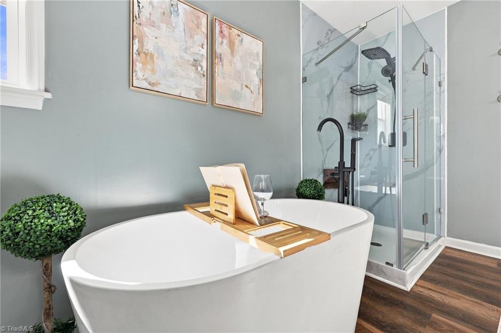 245 Castle Keep Road Property Photo 3