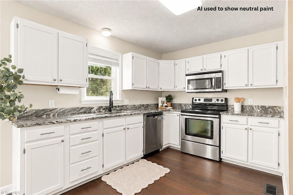 245 Castle Keep Road Property Photo 14