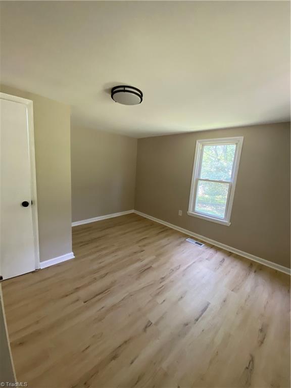 1174 Barkwood Road Property Photo 8
