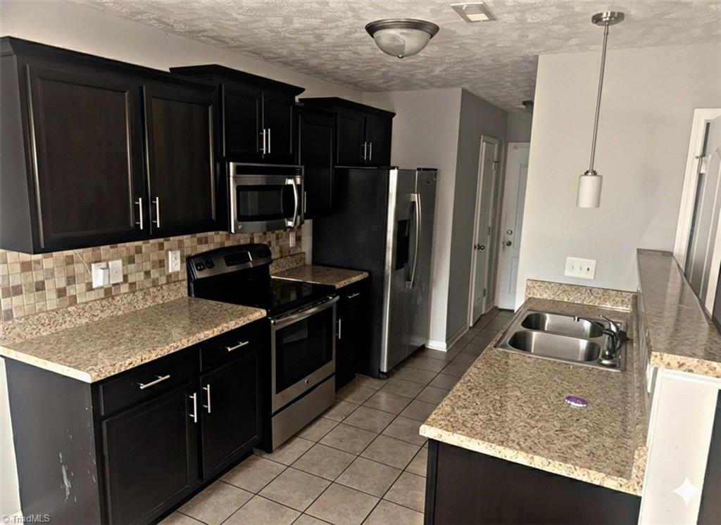 6800 Woodmark Drive Property Photo 3