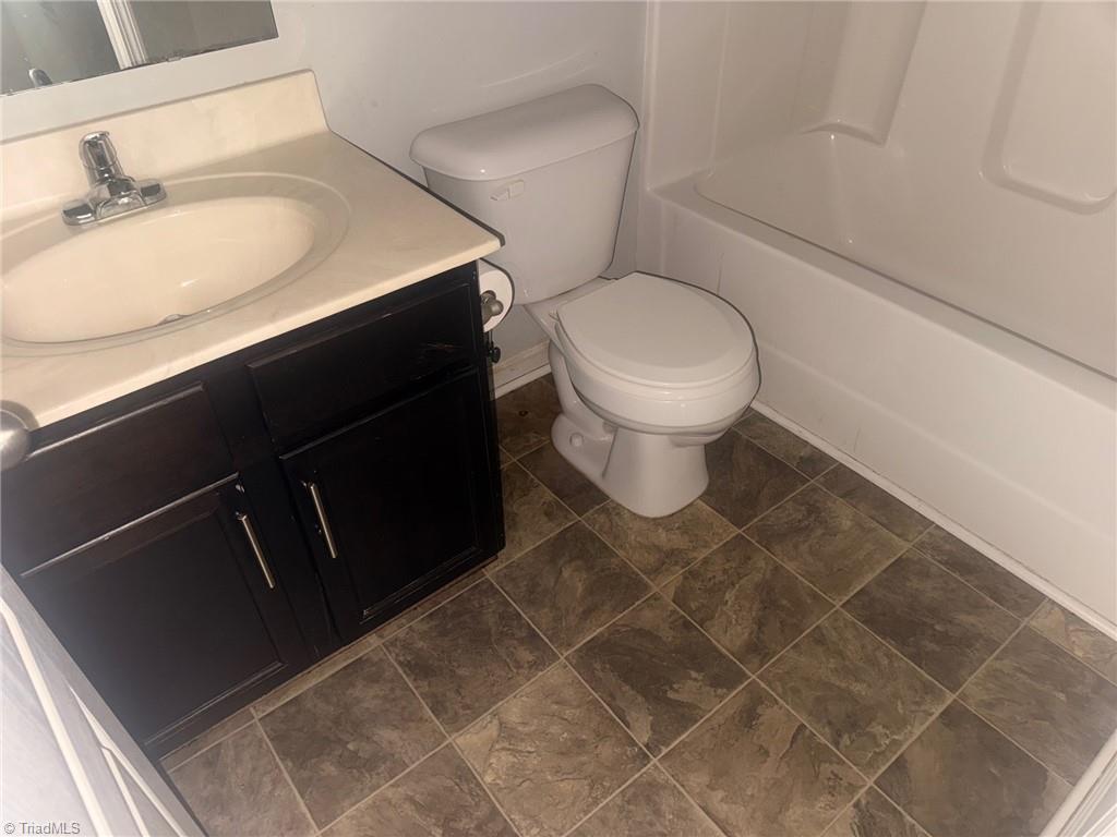 6800 Woodmark Drive Property Photo 6