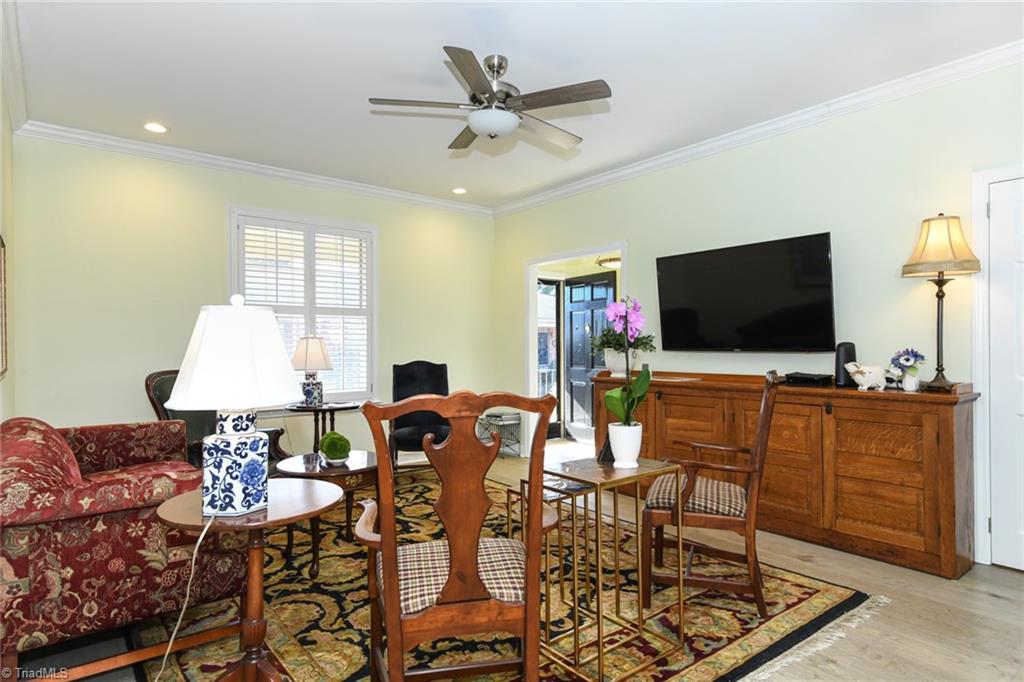 1833 Banking Street # A24 Property Photo 6